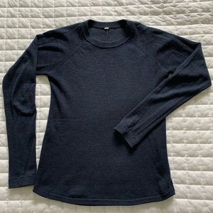 Lululemon sit in lotus sweater. size 10. Navy.